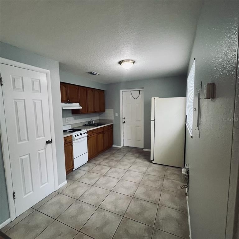 5450 Lisa Circle - Photo 7