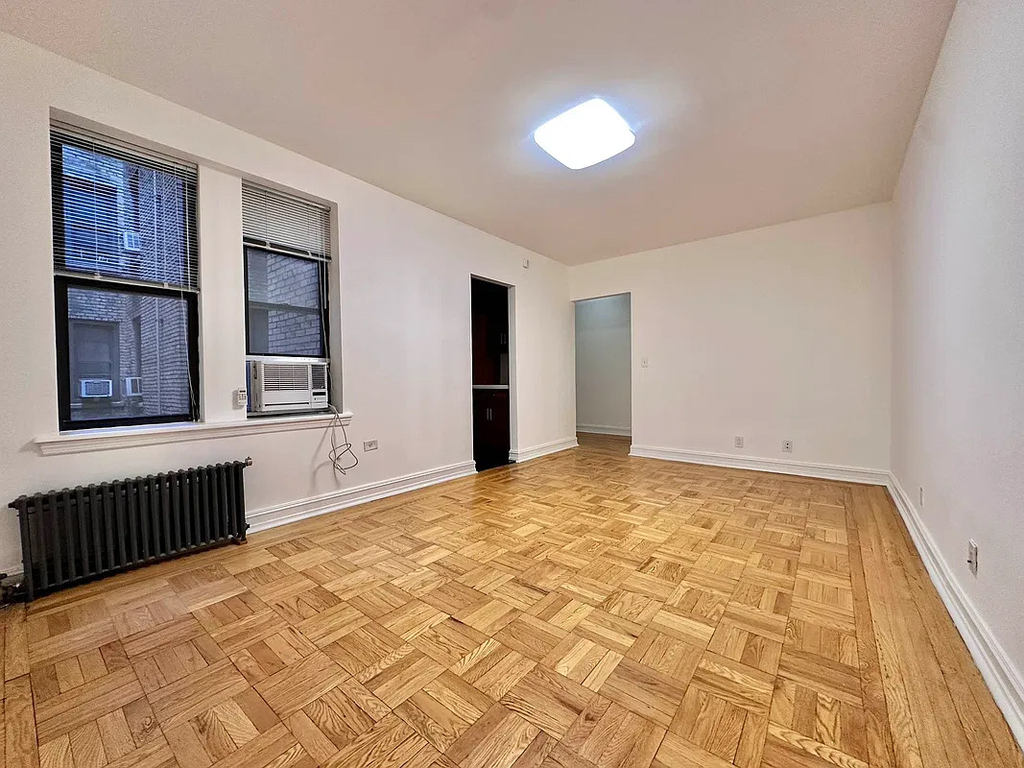146 West 79th Street - Photo 2