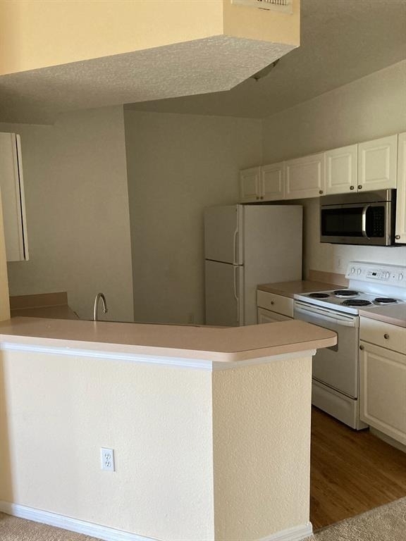 5500 Metrowest Boulevard - Photo 8