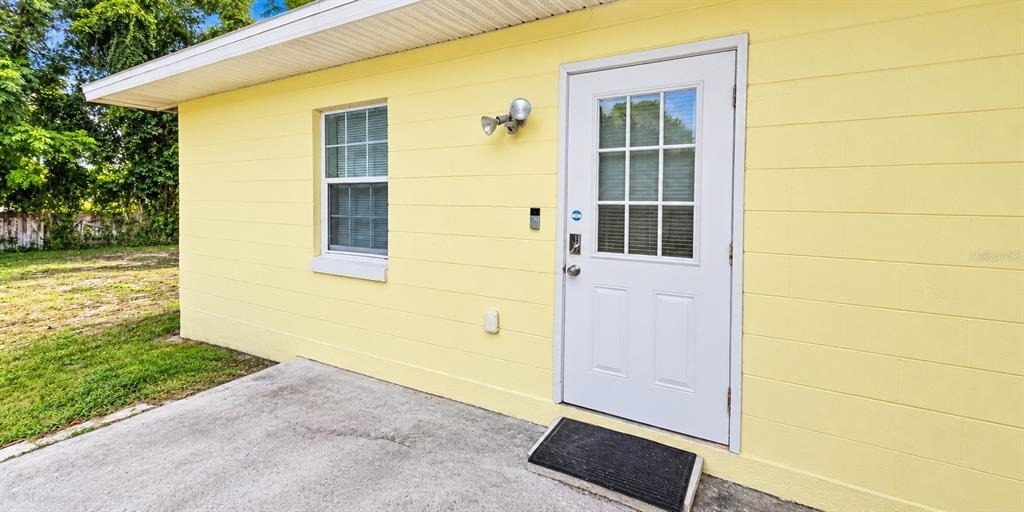 703 Avenue L Se - Photo 13