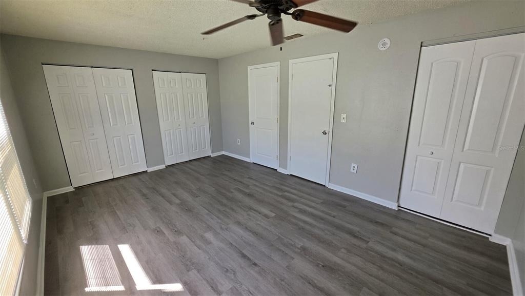 1802 Barton Drive - Photo 6