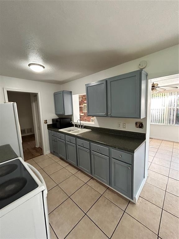 437 Dakota Avenue - Photo 15