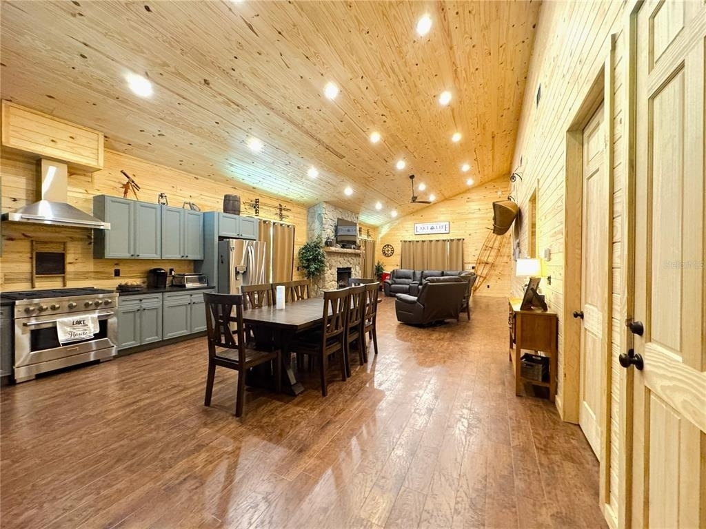 7144 S Aloysia Avenue - Photo 3