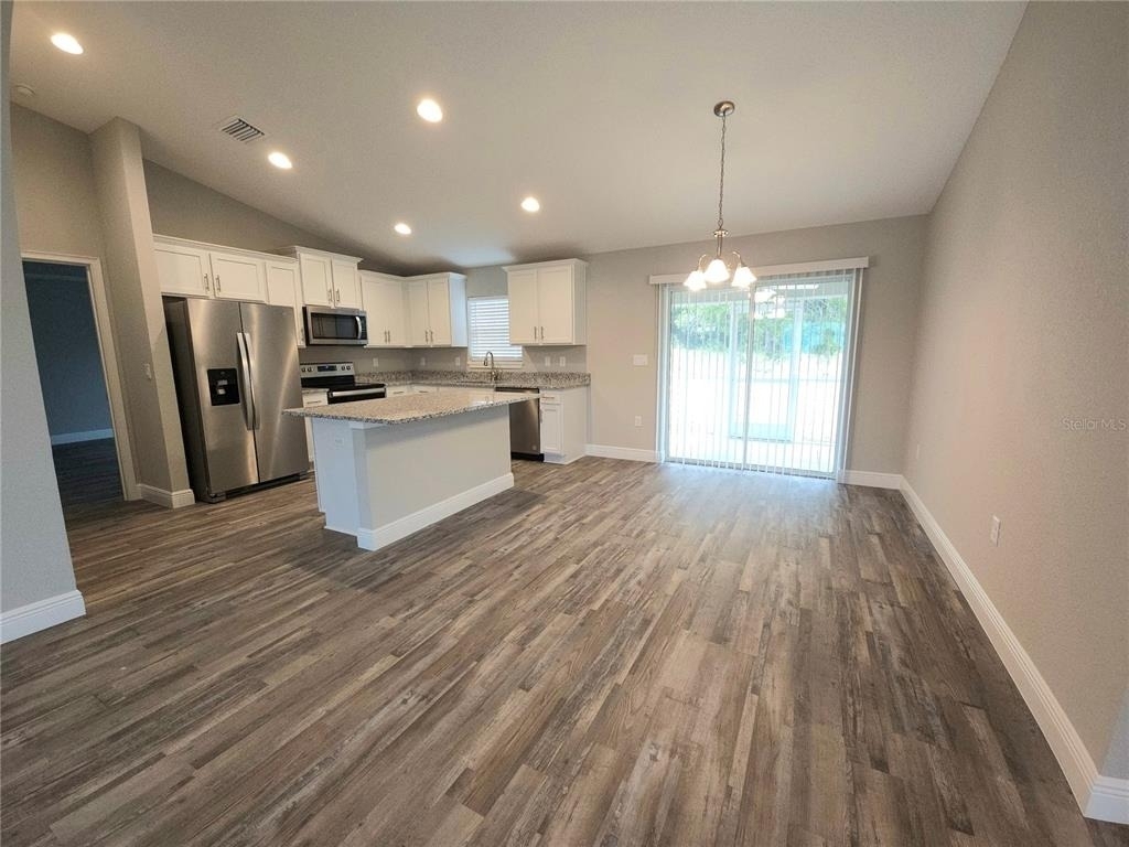 312 Locust Pass - Photo 2