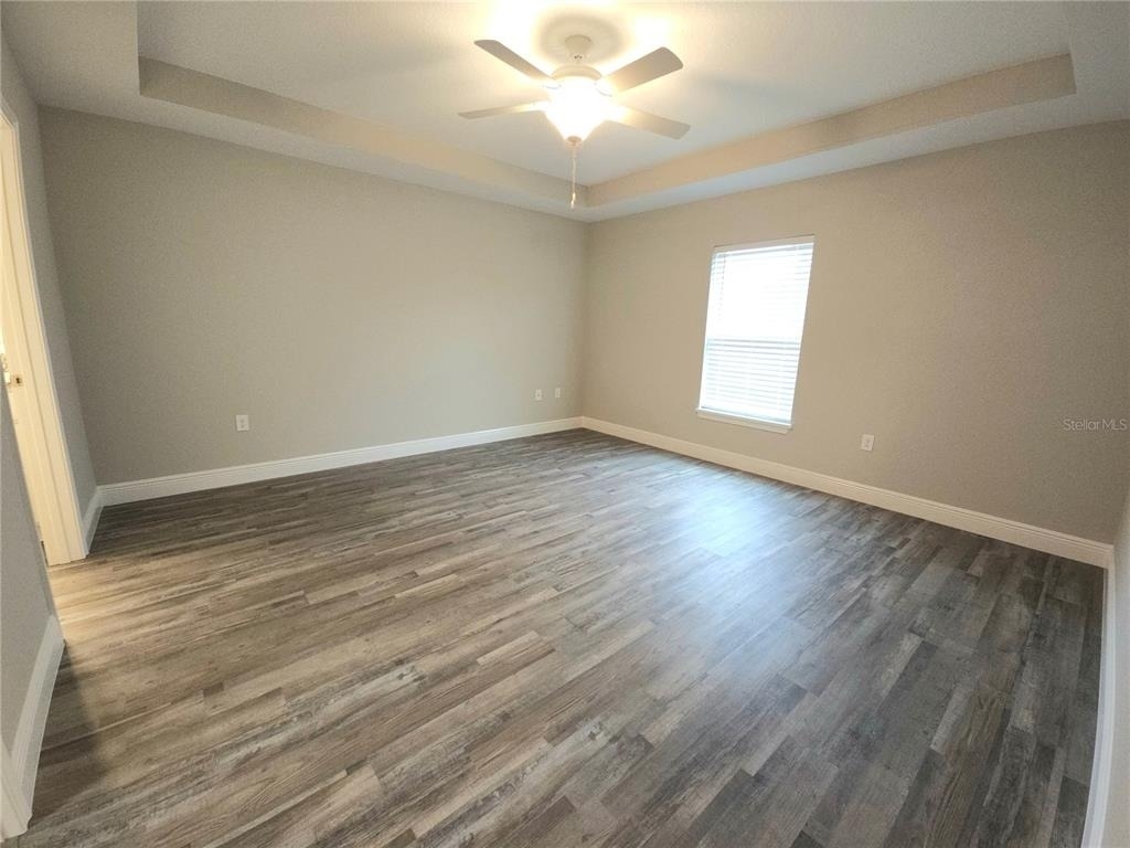 312 Locust Pass - Photo 4