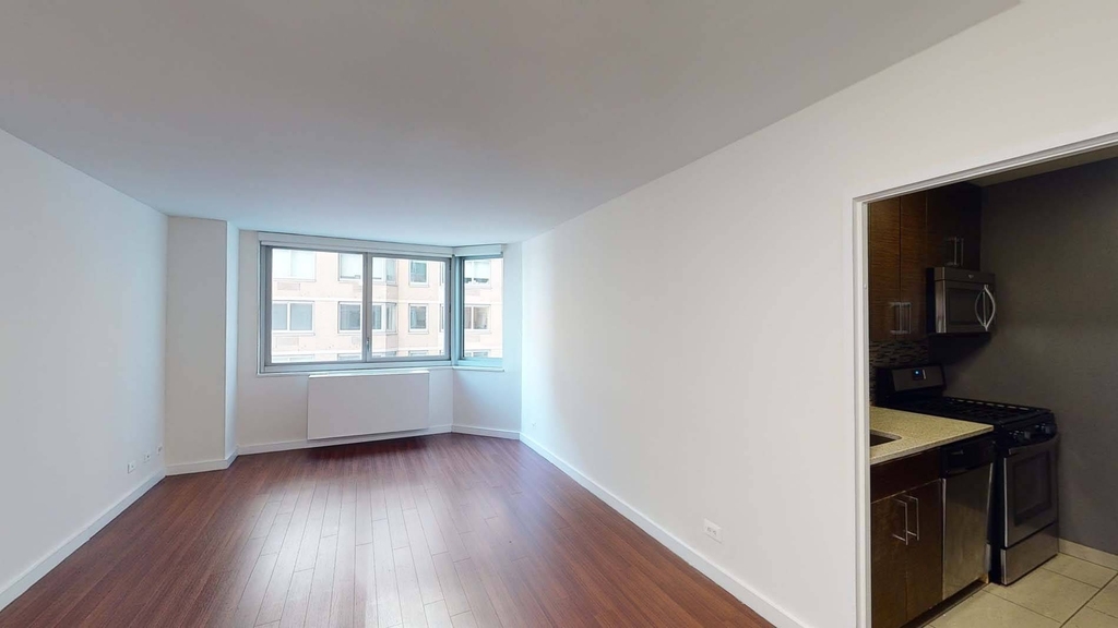 401 E 34th St - Photo 1