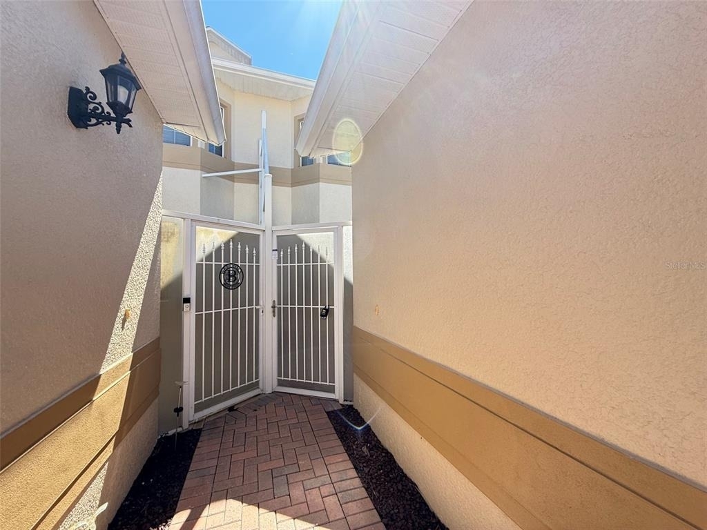 13237 Fountainbleau Drive - Photo 1
