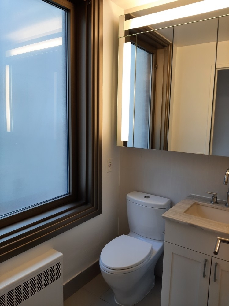 West 55th Street - Photo 4