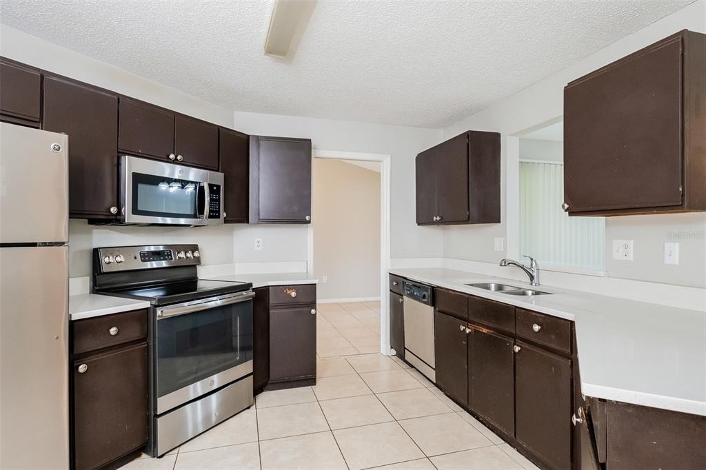 301 Cortez Court - Photo 4