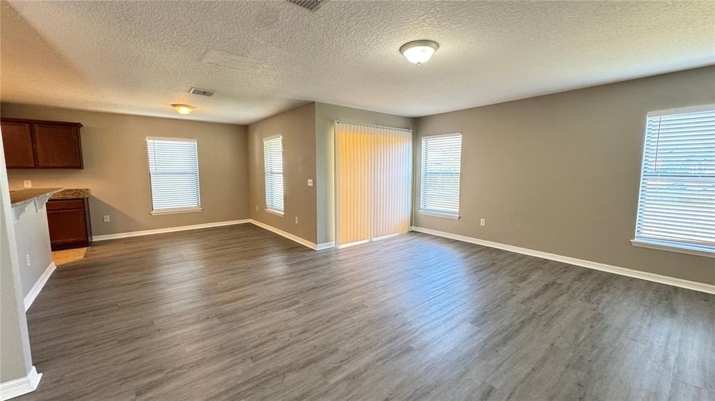 2148 Ontario Way - Photo 2