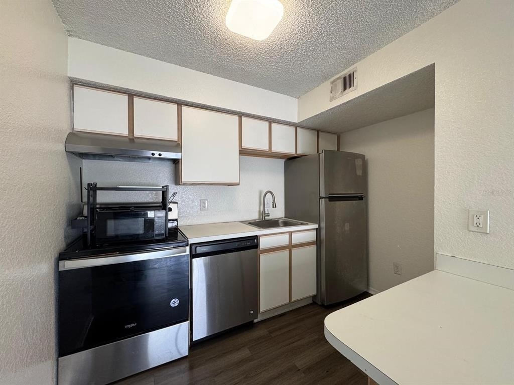 2213 Grand Cayman Court - Photo 1