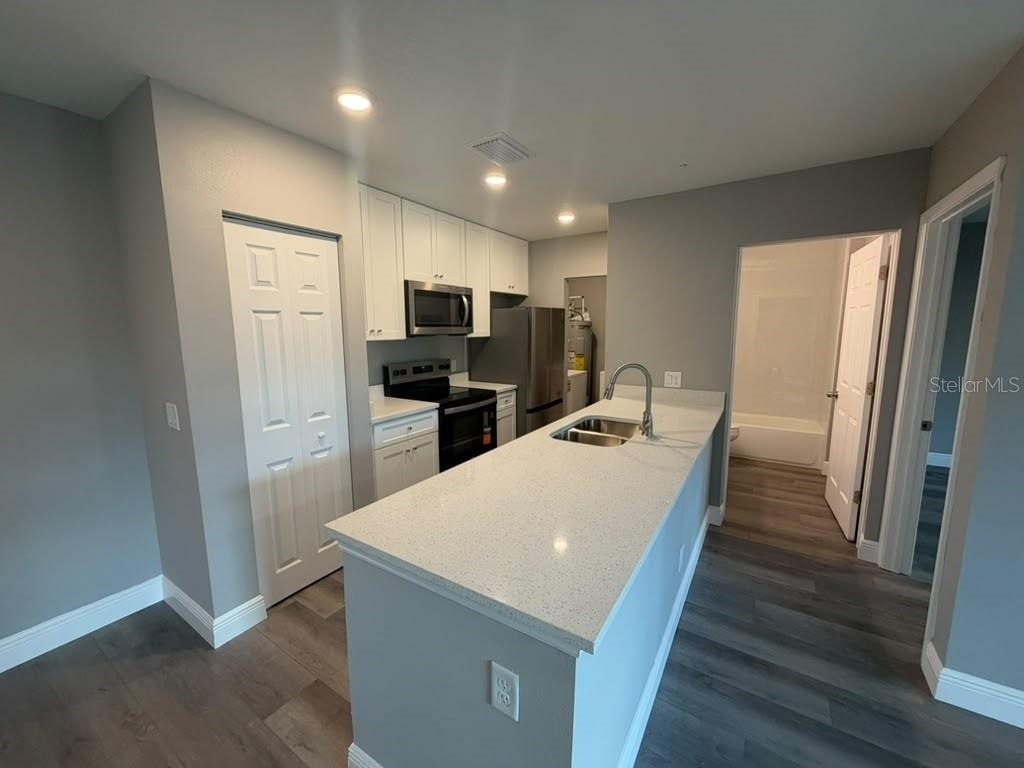 3024 Parkway Boulevard - Photo 3