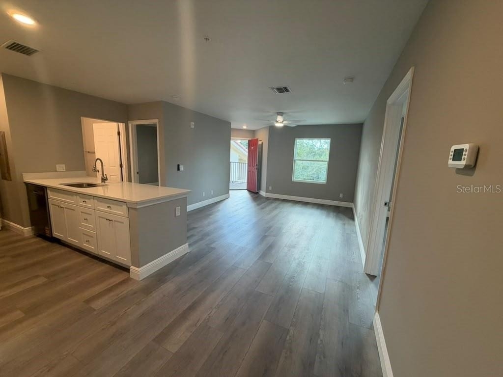 3024 Parkway Boulevard - Photo 2