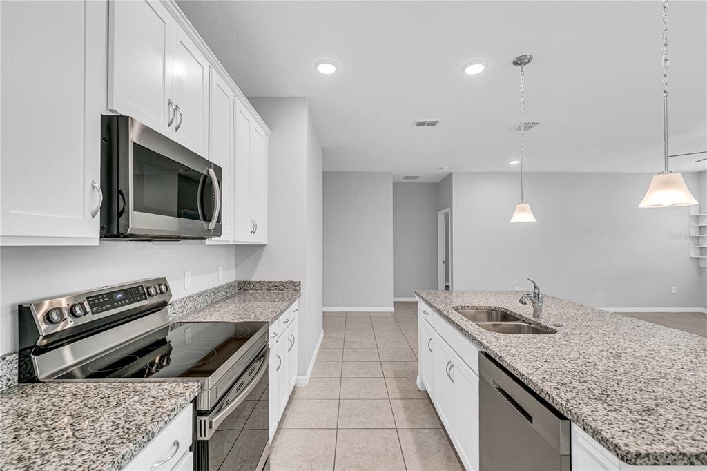 2747 Rowan Street - Photo 26
