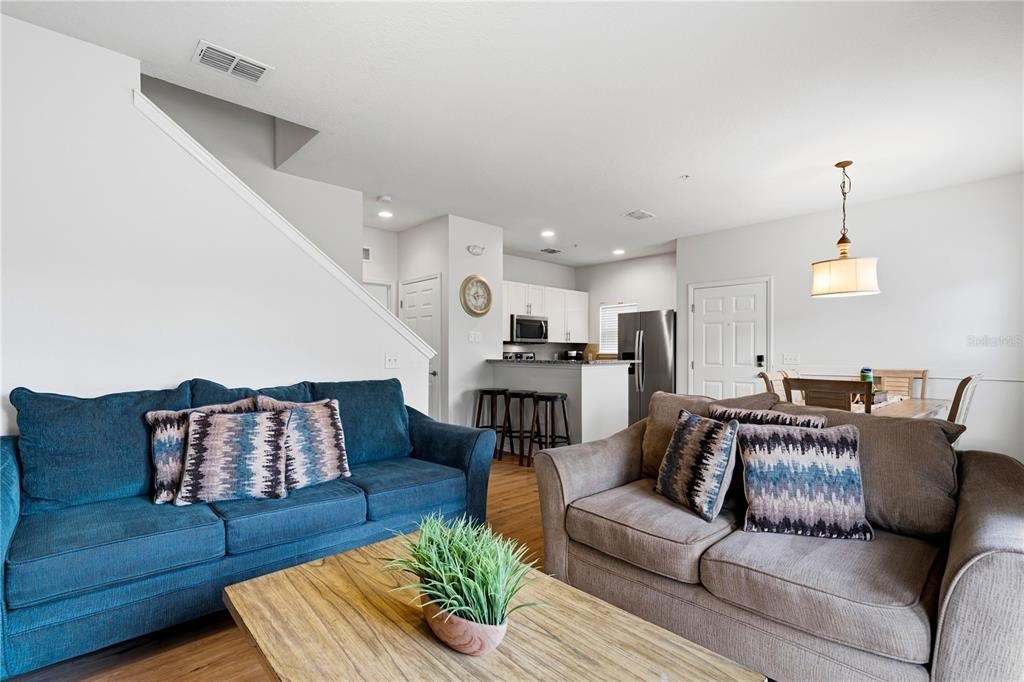 8901 Shine Drive - Photo 2
