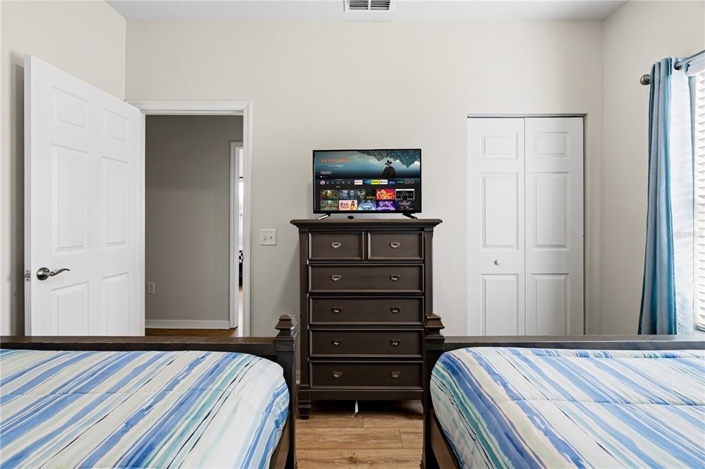 8901 Shine Drive - Photo 12