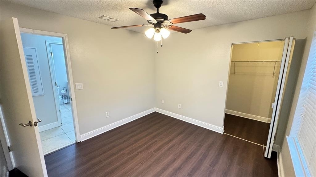712 Secret Harbor Lane - Photo 15