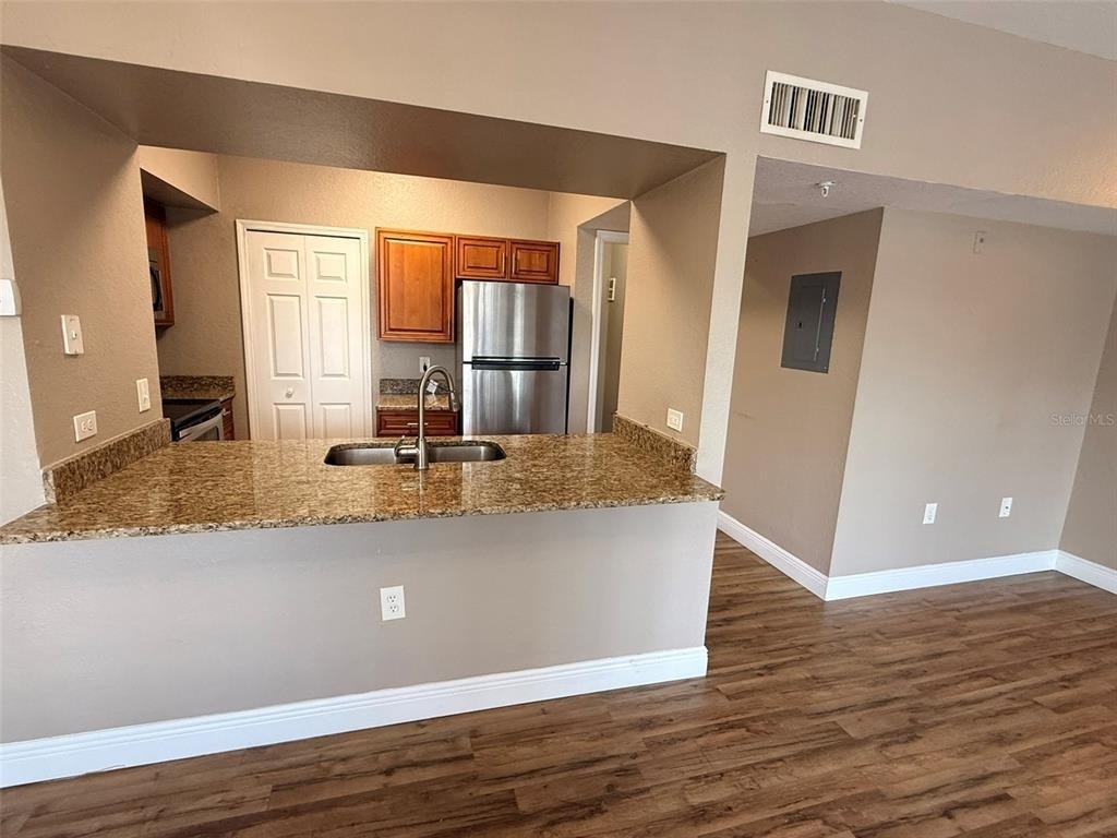 5144 City Street - Photo 3