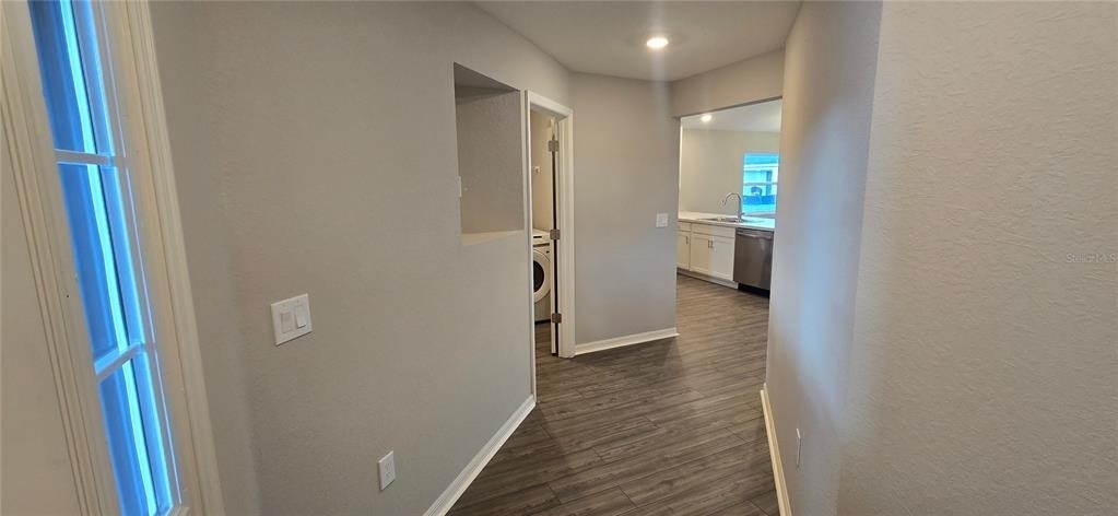 725 Bayside Boulevard - Photo 9