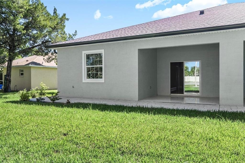 122 Coral Reef Court N - Photo 31