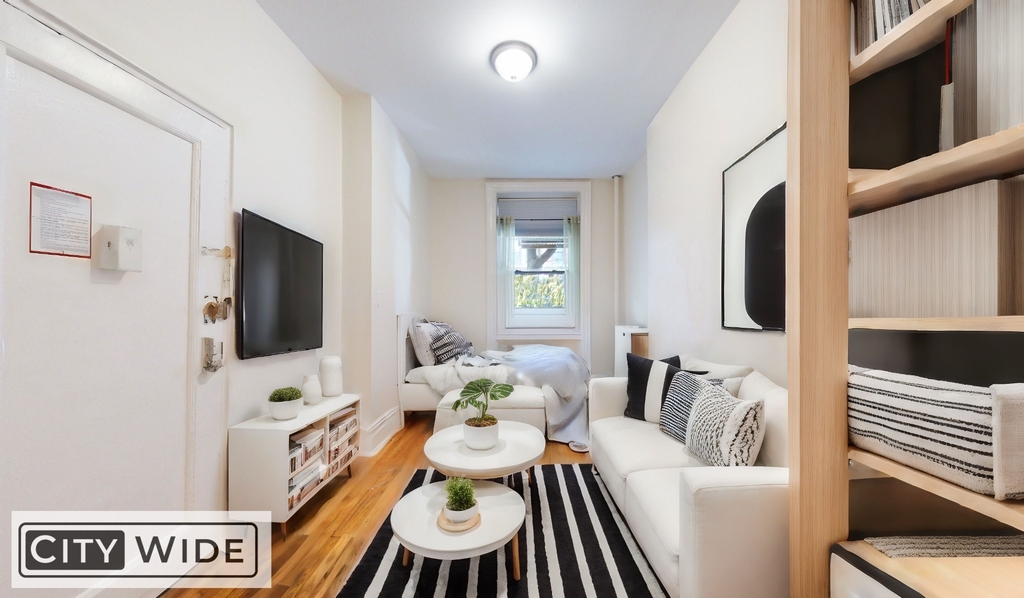 207 West 80th Street - Photo 1