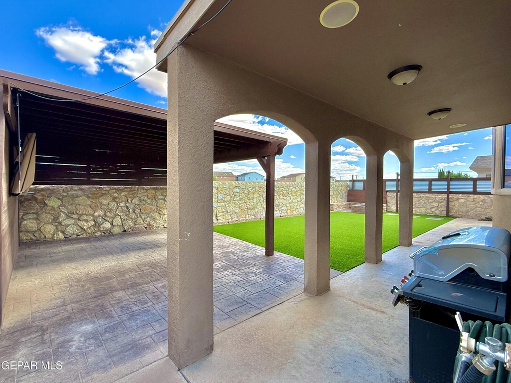 3178 Red Orchard Drive - Photo 32