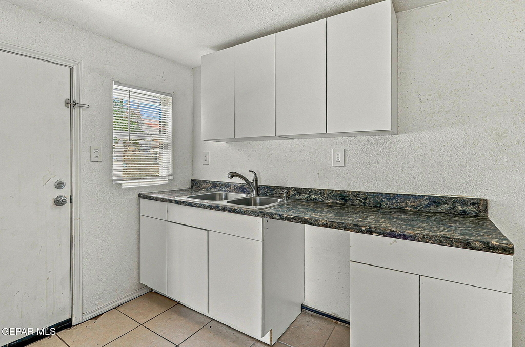 218 Nw I Avenue - Photo 5