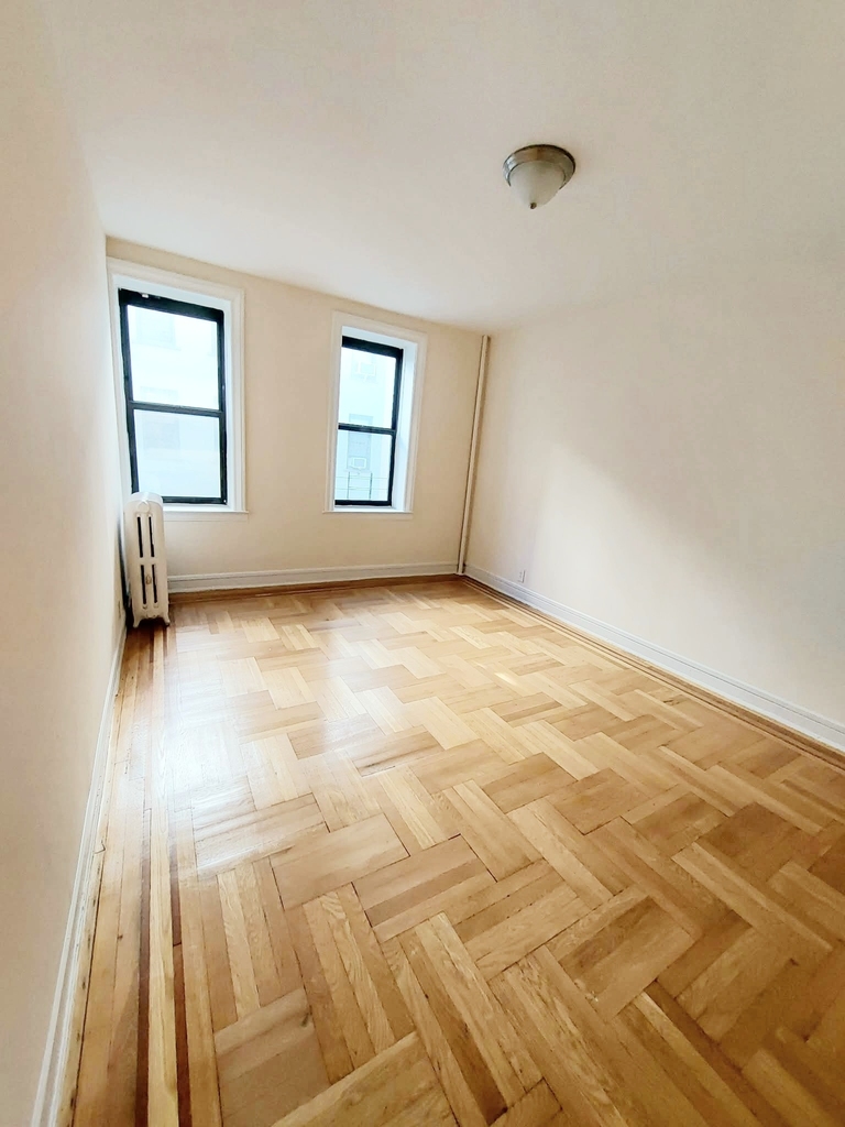 7901 4th Avenue - Photo 4