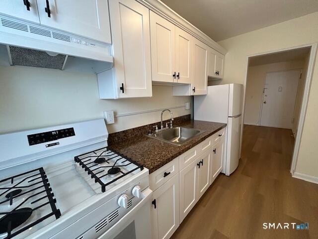 39 Glenbrook Road - Photo 0