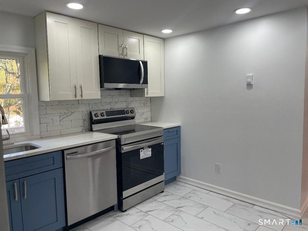 422 Gold Star Highway - Photo 5