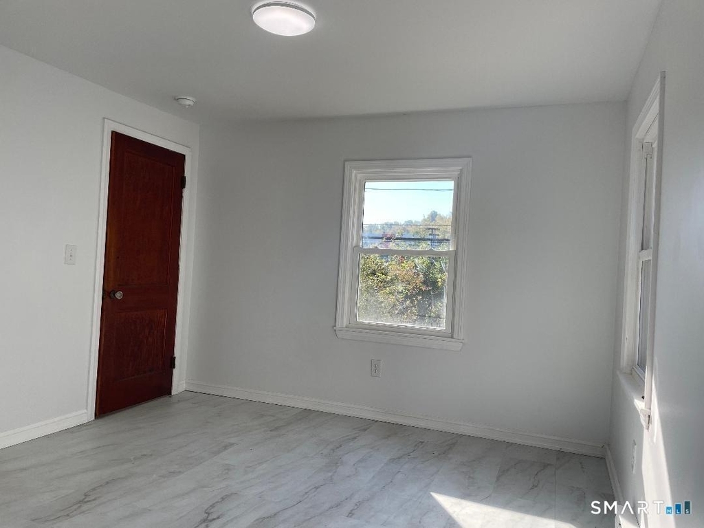 422 Gold Star Highway - Photo 8