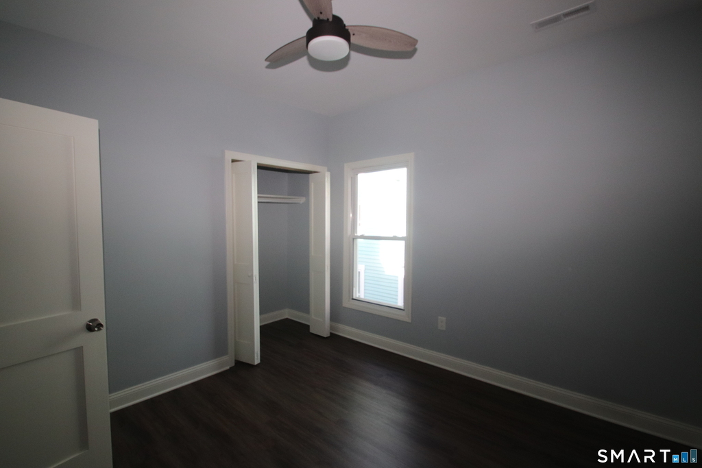60 Perry Avenue - Photo 10