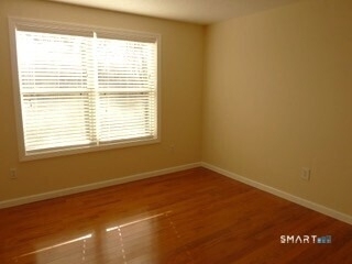 14 Larkspur Lane - Photo 7