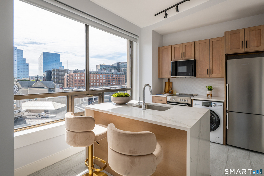 400 Main Street - Photo 11