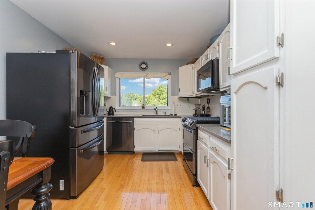 98 Gillies Lane - Photo 6