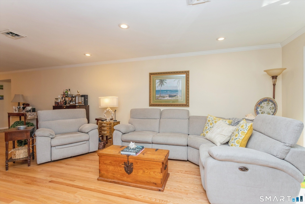 98 Gillies Lane - Photo 4