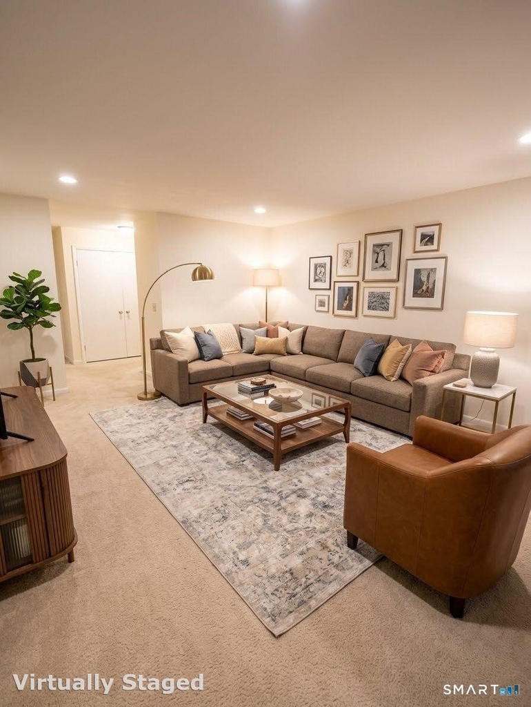 97 Richards Avenue - Photo 2