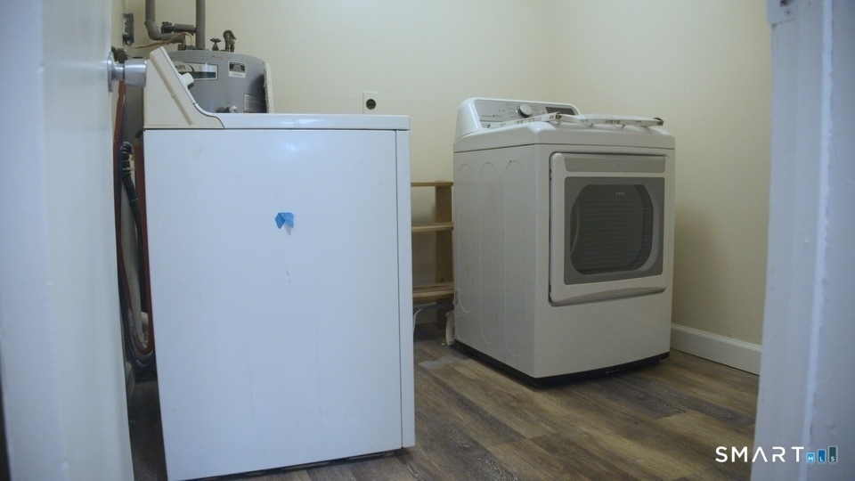 140 Thompson Street - Photo 12