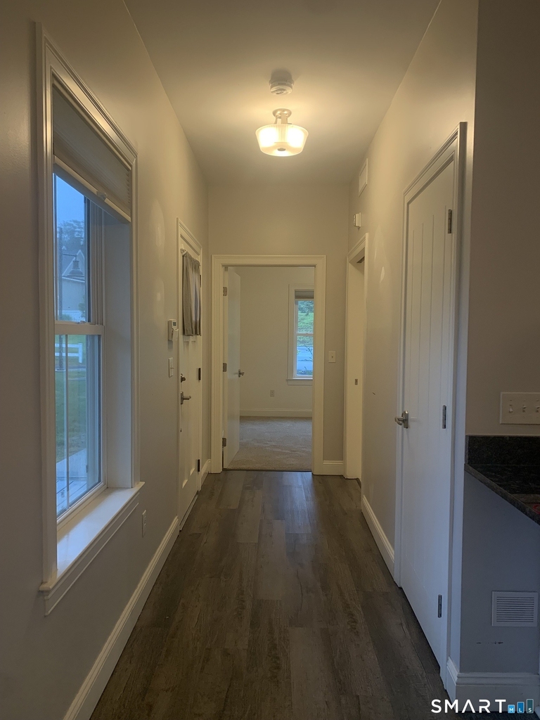 105 Edgewater Circle - Photo 8
