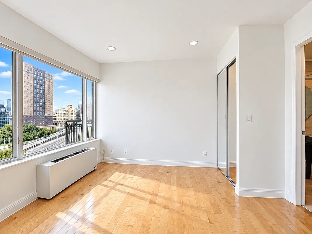 197 Bridge Street - Photo 7