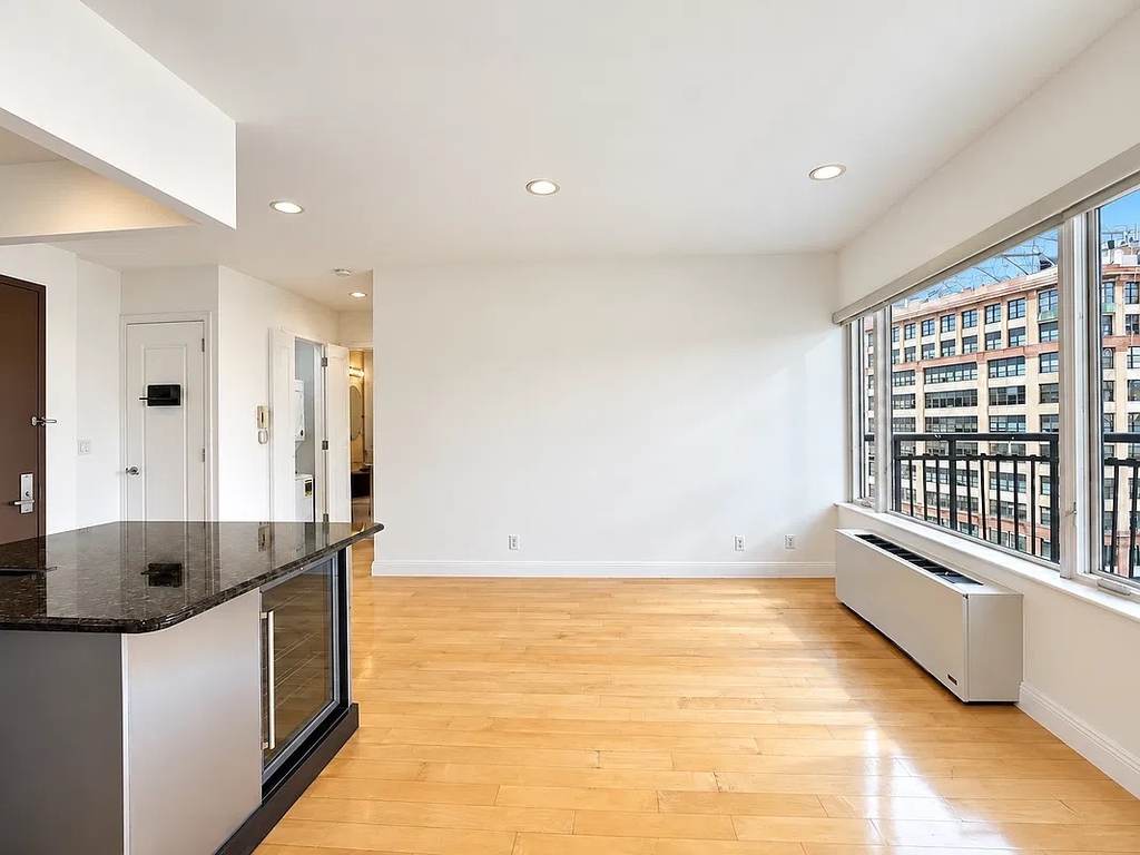 197 Bridge Street - Photo 2