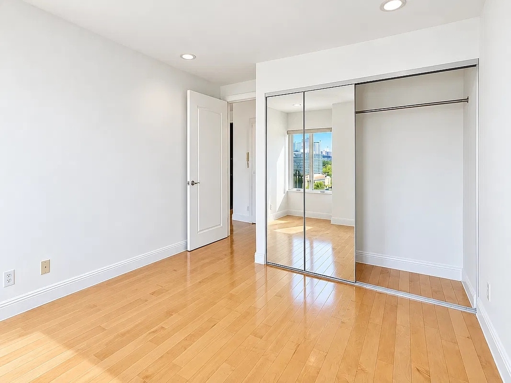 197 Bridge Street - Photo 8