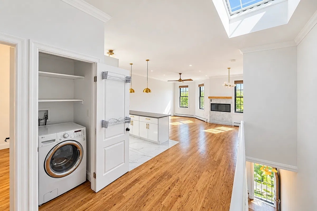 274 Bleecker Street - Photo 1