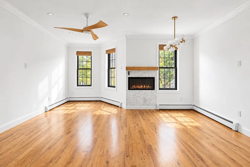 274 Bleecker Street - Photo 3