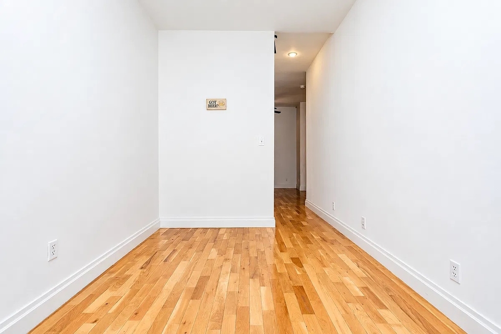 294 Harman Street - Photo 5