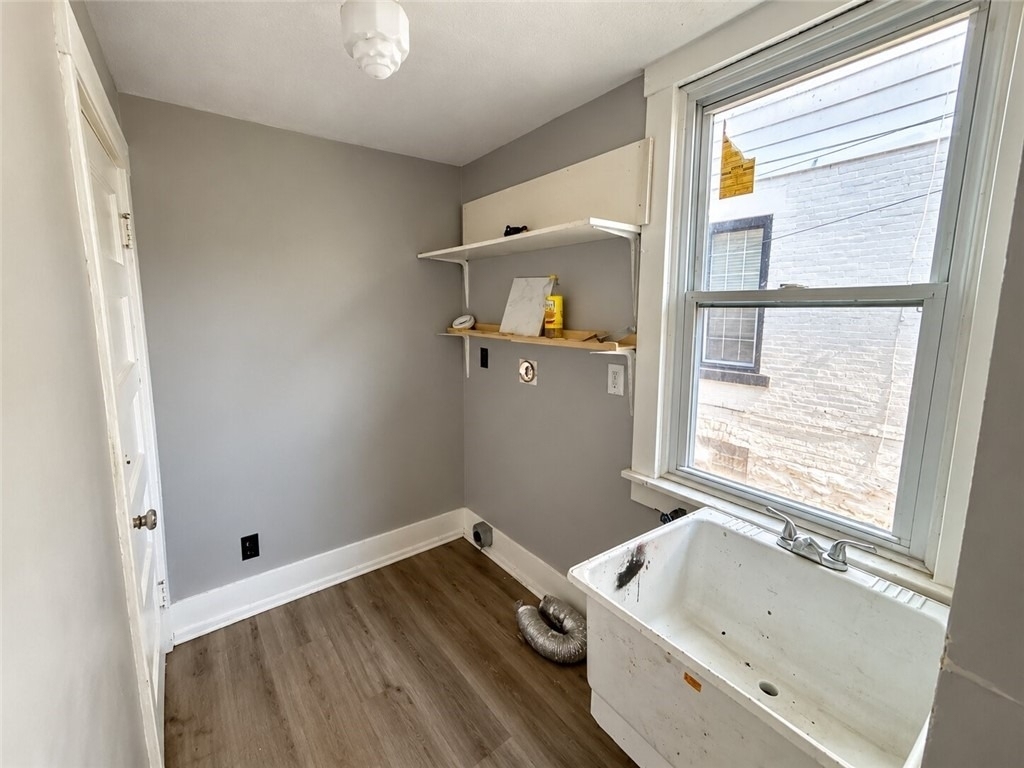 426 Mitchell Ave - Photo 3