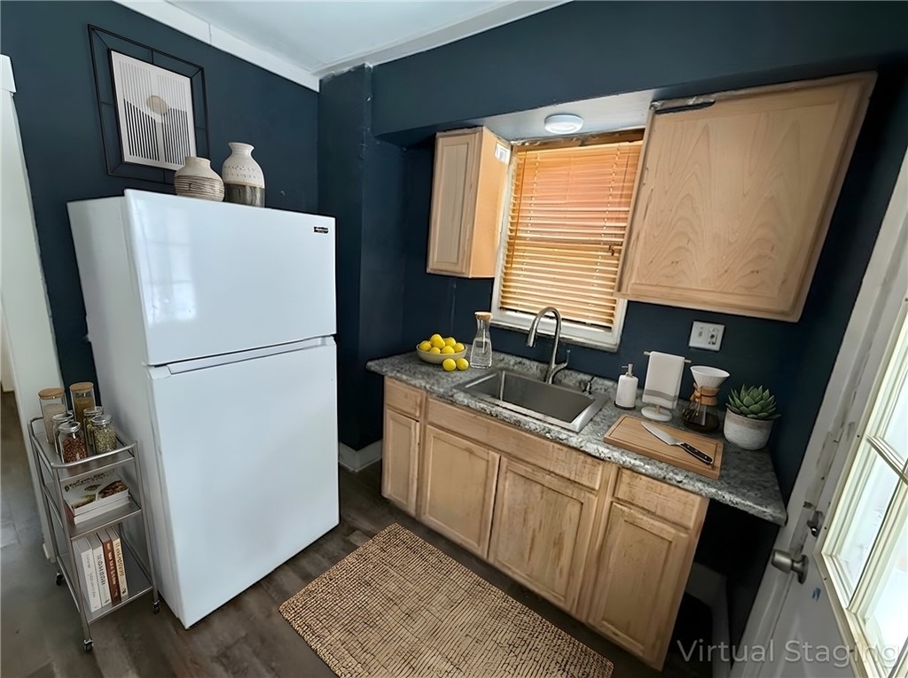 605 N 6th St - Photo 10