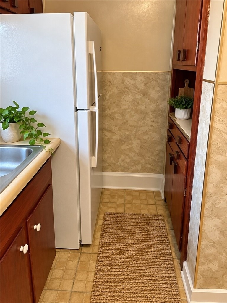 520 W Smithfield - Photo 1