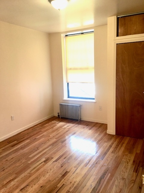 213 east 110th street - Photo 3