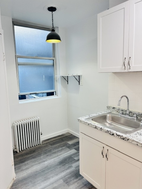 752 9th Avenue - Photo 4